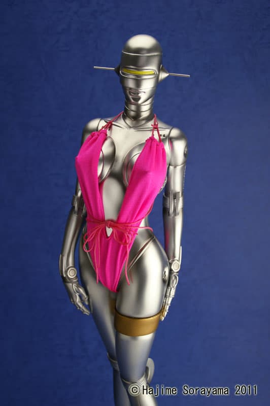 Fantasy Figure Gallery - Sexy Robot 001 Pink Swimsuit Ver. (Hajime Sorayama) 1/4 Scale Complete Resin Figure (Regular Edition) - Image 4